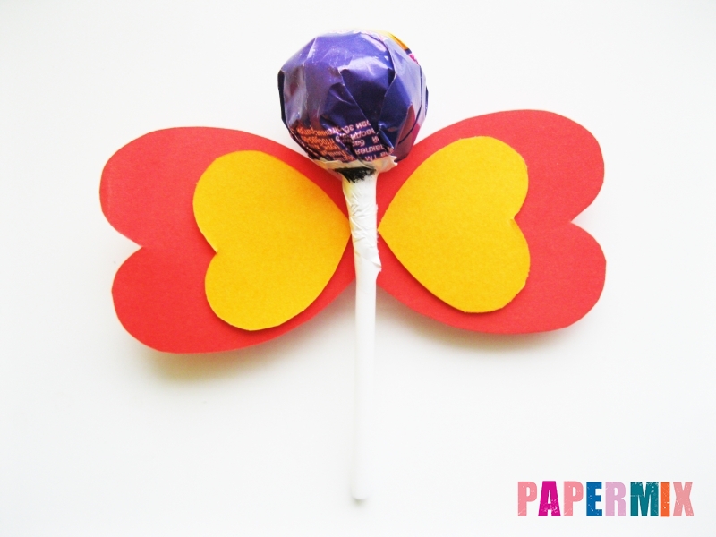 Как сделать бабочку из чупа-чупса ко дню святого валентина - шаг 6