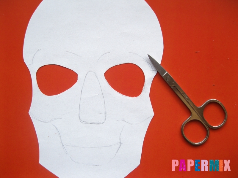 Как сделать маску скелета на хэллоуин из бумаги своими руками - шаг 4