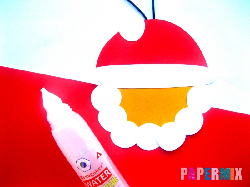 Новогодняя игрушка Дед Мороз из бумаги своими руками - шаг 6