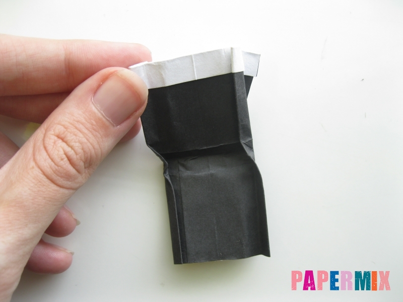 Как сделать мужской костюм из бумаги (оригами) - шаг 10