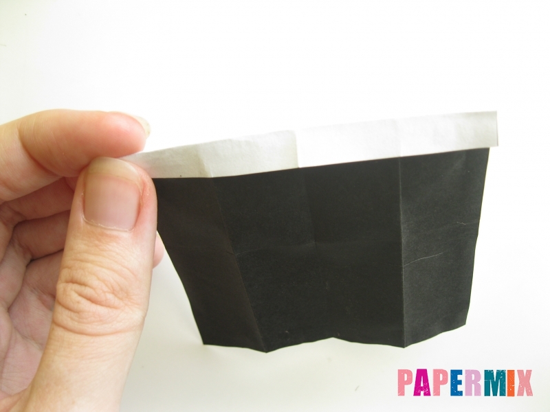 Как сделать мужской костюм из бумаги (оригами) - шаг 4