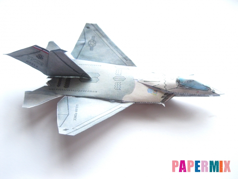 Как сделать самолет F-22 Lightning II из бумаги своими руками - шаг 5