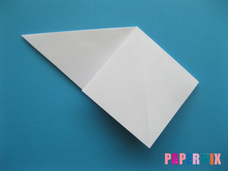 Как сделать акулу из бумаги (оригами) поэтапно - шаг 4