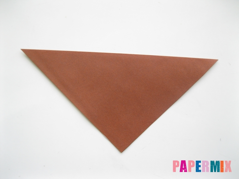 Как сделать сову из бумаги (оригами) поэтапно - шаг 1